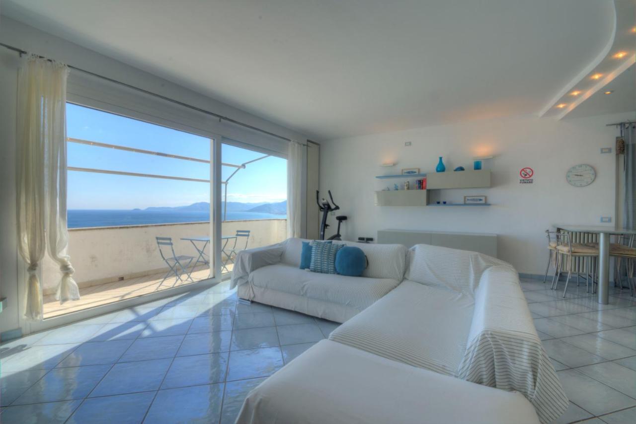 Villa Ischia Attico Sul Mare A Verezzi Borgio Verezzi Ngoại thất bức ảnh
